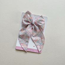 Cargar imagen en el visor de la galería, Poppy Blossom