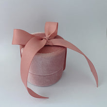 Cargar imagen en el visor de la galería, Aretes Oro 10k