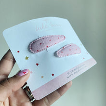 Cargar imagen en el visor de la galería, Corazones hairclips
