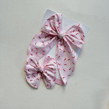 Cargar imagen en el visor de la galería, Poppy Santa Claus
